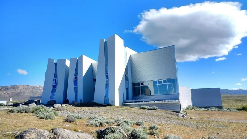 Glaciarium museo del hielo en El Calafate, Patagonia