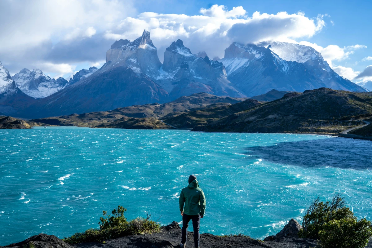 Llegada al Parque Nacional Torres del Paine en la Patagonia chilena